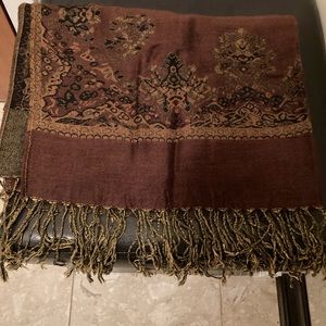 Large Burgundy shawl